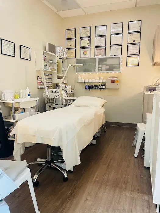 The Skyn Bar Picture 8