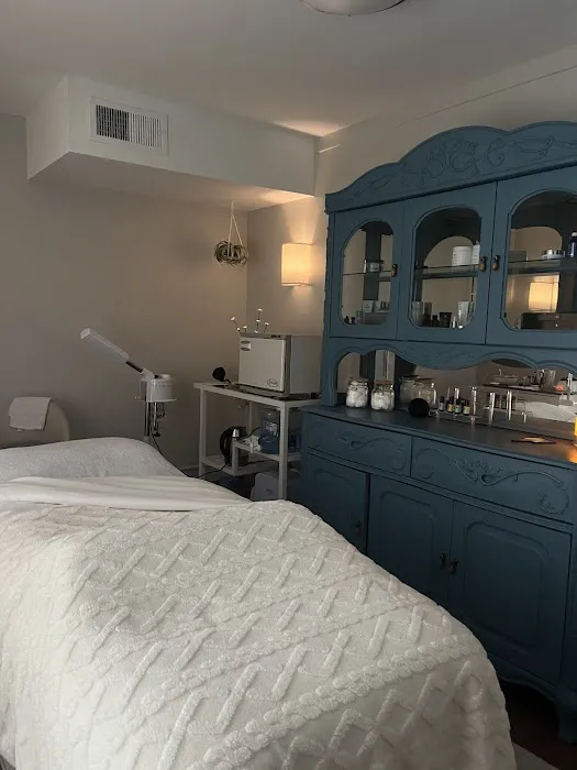 SMS SKINCARE Picture 6