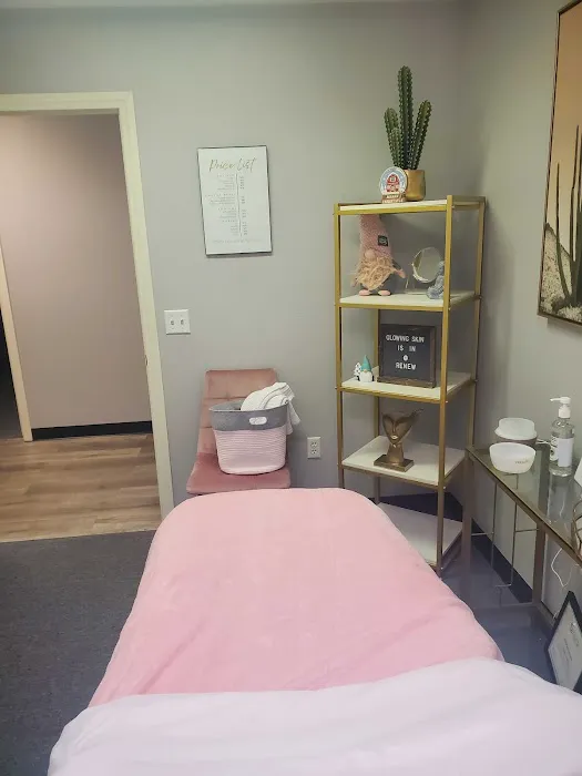 RENEW Face and Body Esthetics Picture 2