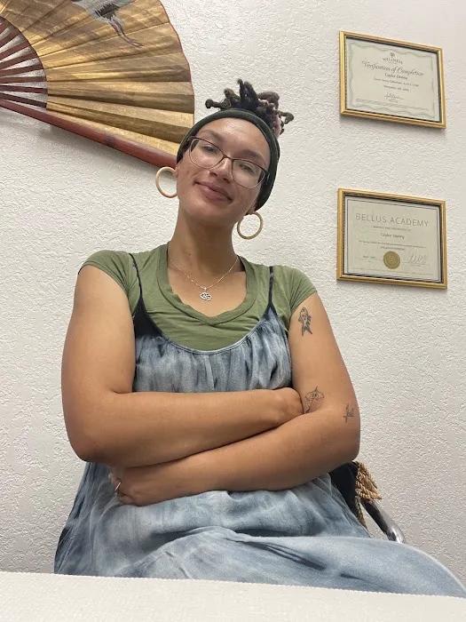 Natural Skin by Tay Picture 5