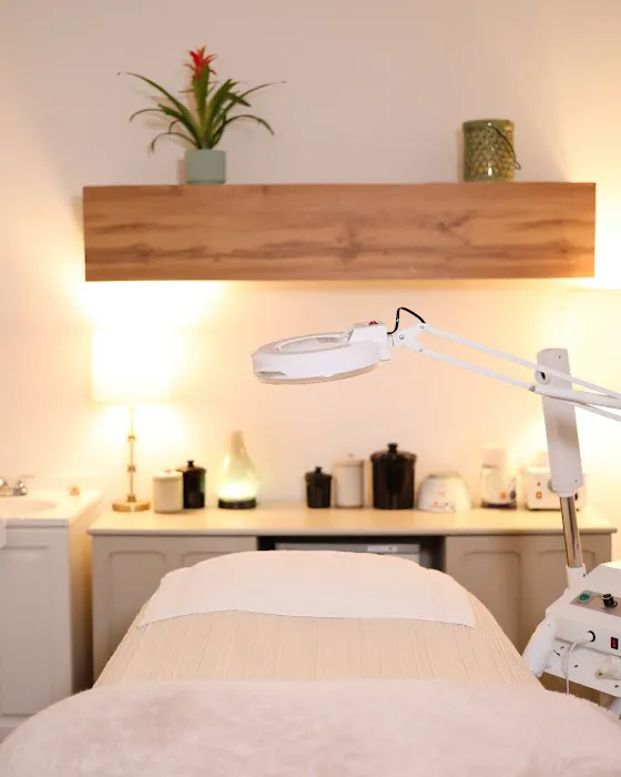 Total Beauty Bar Picture 7