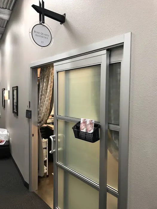 Rose Quartz Aesthetics Picture 2