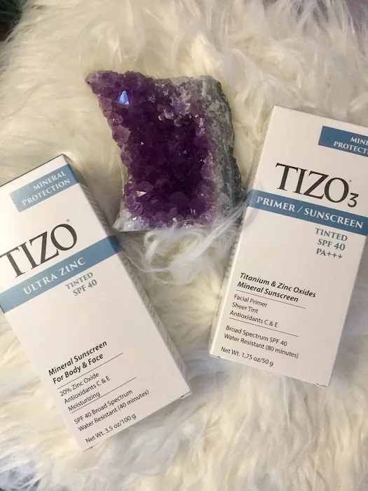 Hand and Hollow Skincare Picture 9