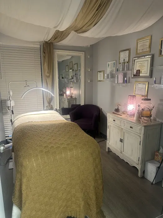 Lavish Divine Skincare Picture 1