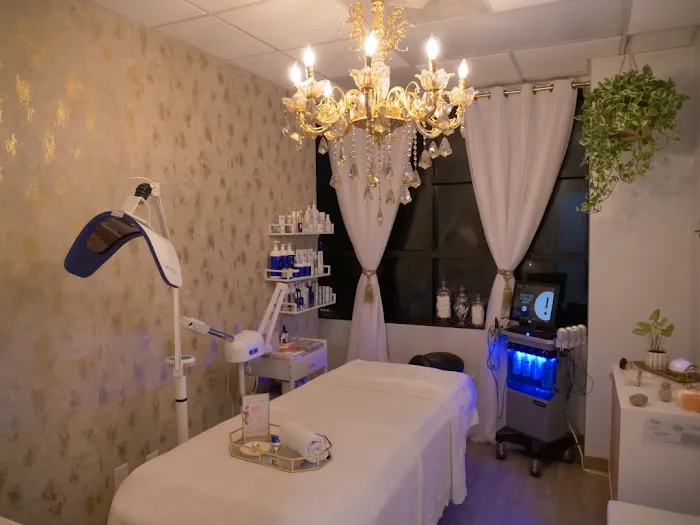 LeClairé Skincare Picture 7