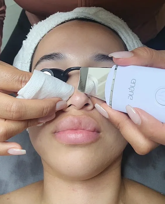 La Jolla Glow Spa Picture 1