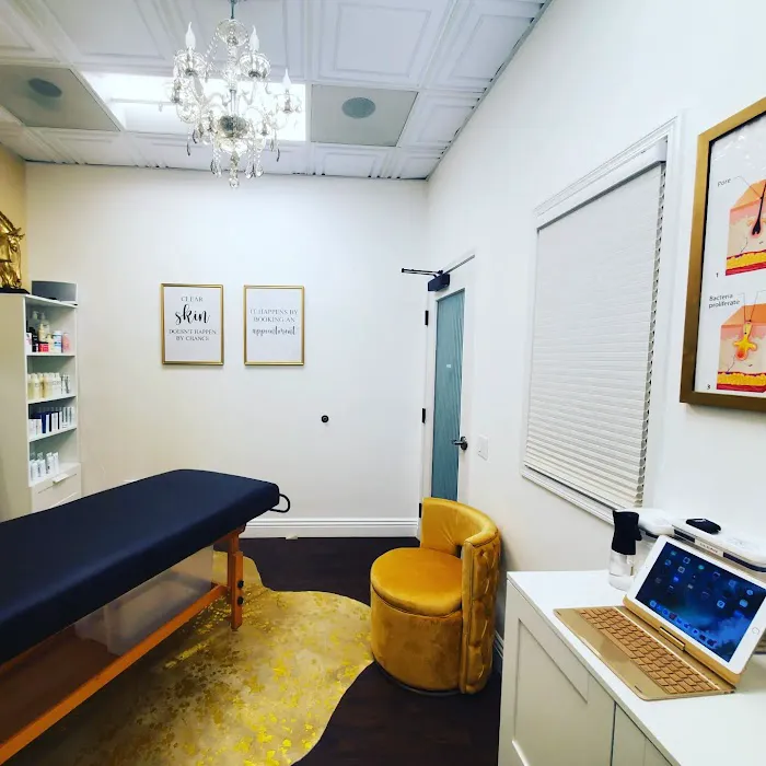 La Jolla Acne Specialists Picture 4