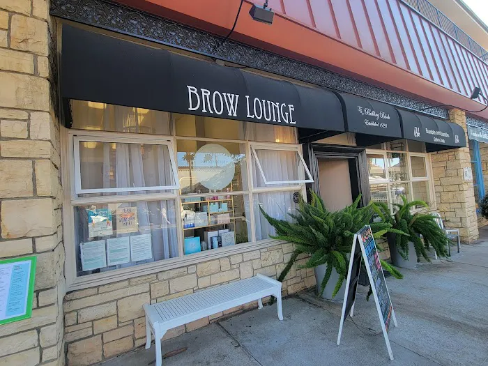 Brow Lounge Picture 8