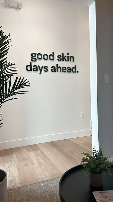 Skin Laundry - La Jolla UTC Picture 4