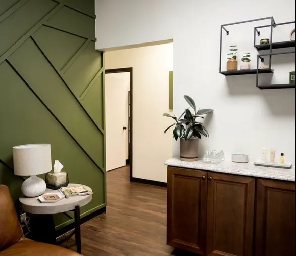 Ashley Sigdestad - Esthetician Picture 5