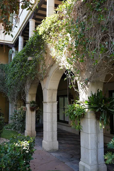 WEST & GOLDN AESTHETICS Picture 4