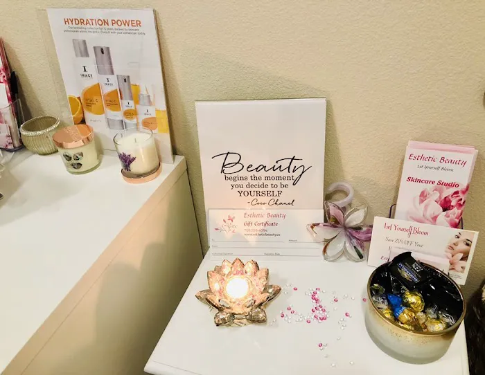 Esthetic Beauty Picture 4