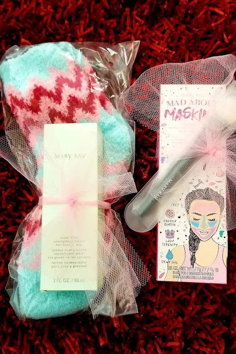 Mary Kay Cosmetics Picture 1