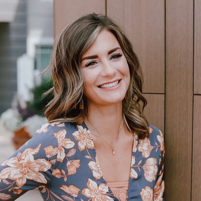 Bare & Bee Esthetics Picture 8