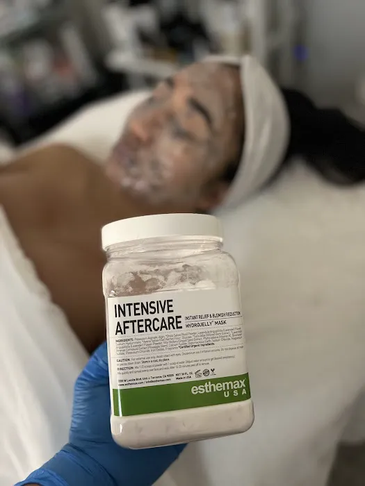 Shanna Fae Skin Care Picture 1