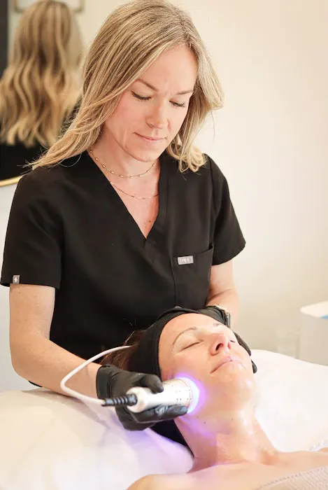 elle SKIN ROOM Picture 5