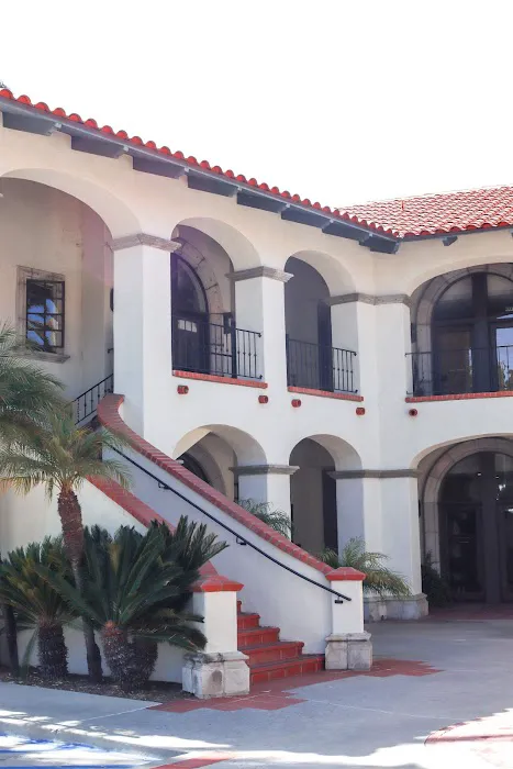 elle SKIN ROOM Picture 3