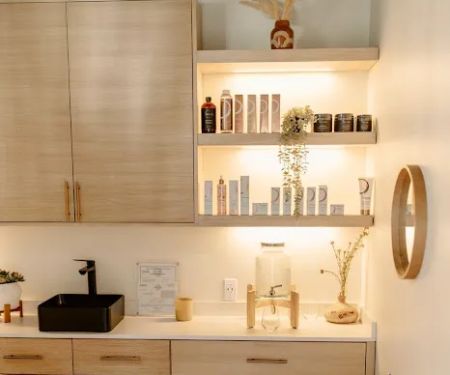 Moon Lux Skin & Wellness