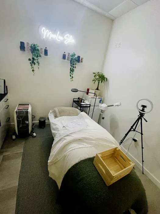 Moon Lux Skin & Wellness Picture 8