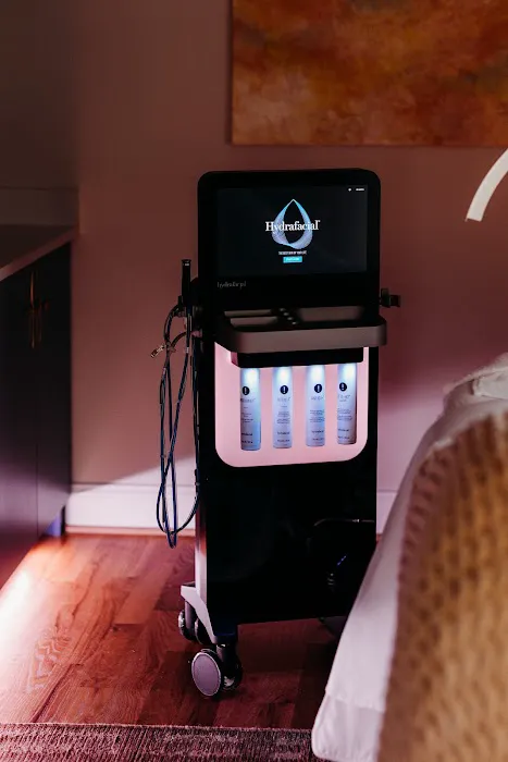 Nomadic Skincare Picture 4