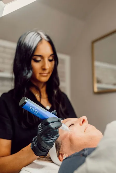 Skin Twins Aesthetics Picture 2