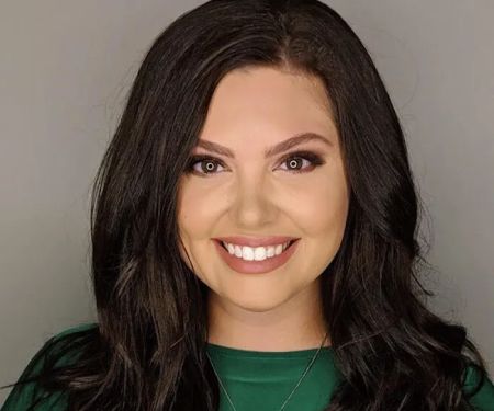 Marissa Knapke, Aesthetician