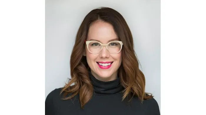 Alexis Schoenrock Picture 3