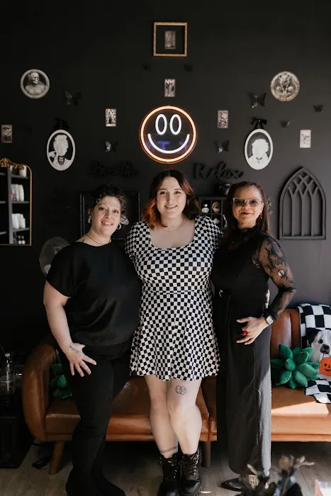 Skintentions Picture 3