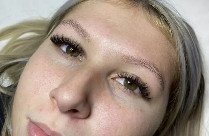 Blushing Esthetics Picture 6