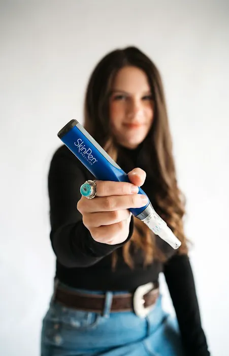 Daelyn Maree Beauty Picture 1