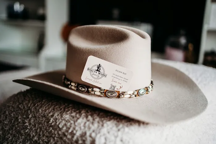 Daelyn Maree Beauty Picture 4