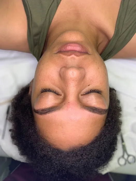 Black & Brown L.L.C. Picture 9