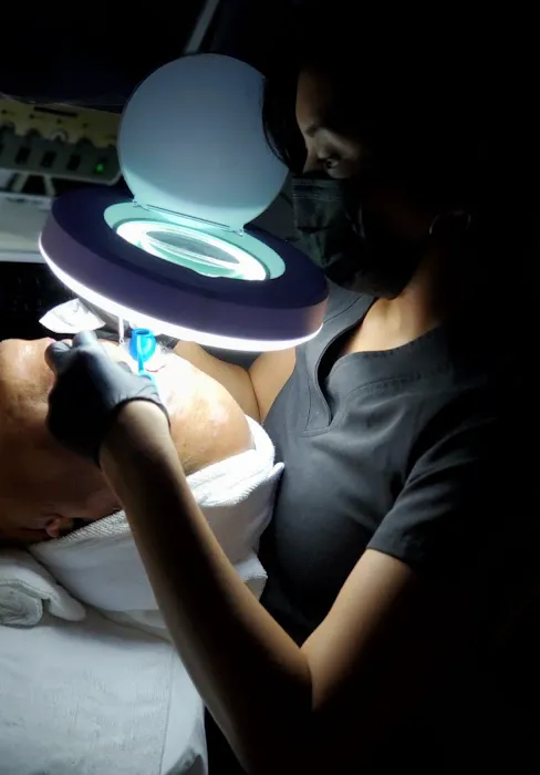 Skin Therapy Picture 7