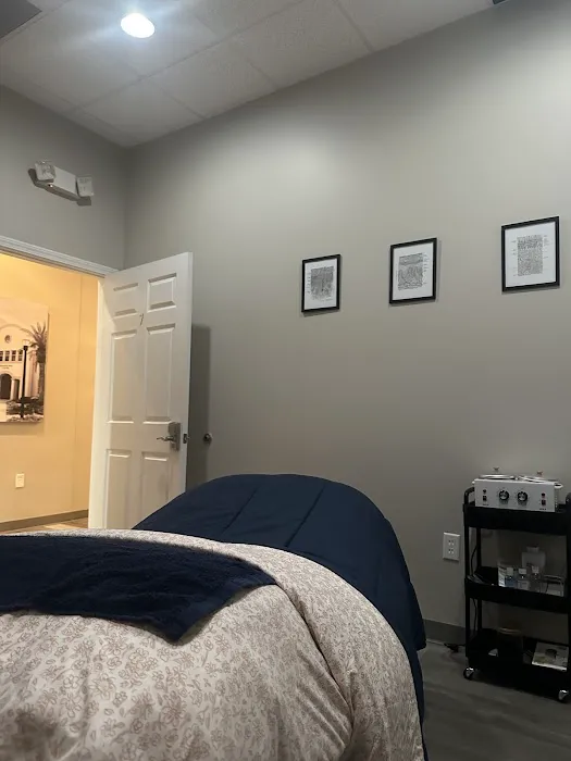 The 1213 Skin Studio Picture 1