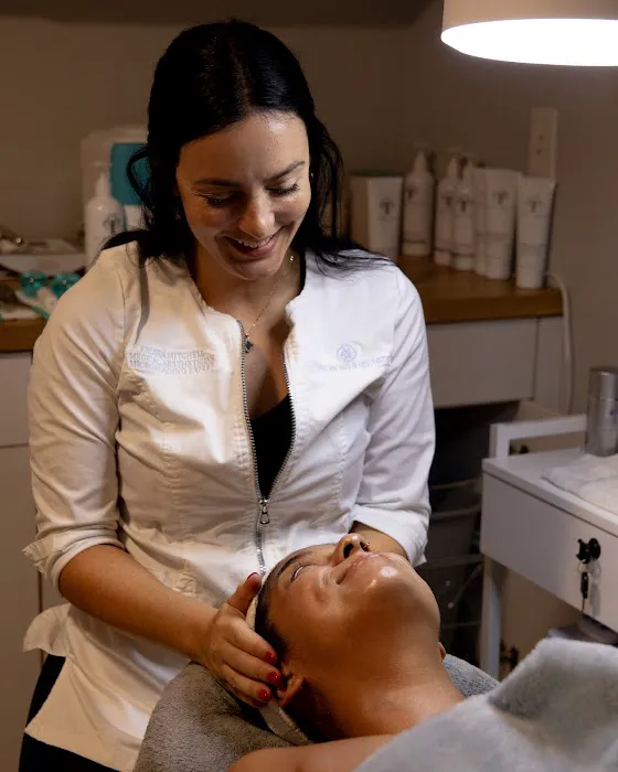 Ocean Brows & Aesthetics Picture 7