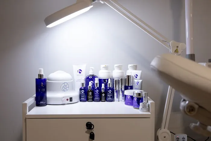 Ocean Brows & Aesthetics Picture 2