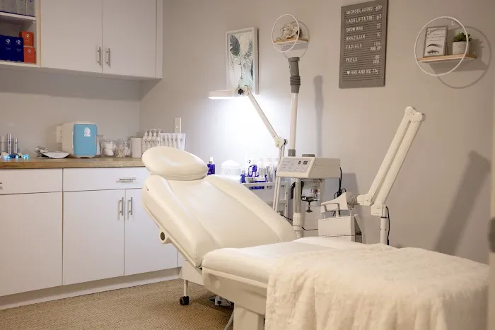 Ocean Brows & Aesthetics Picture 1