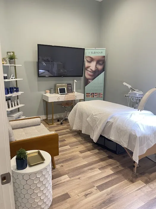 Bespoke Beauty And Brows LLC Picture 5