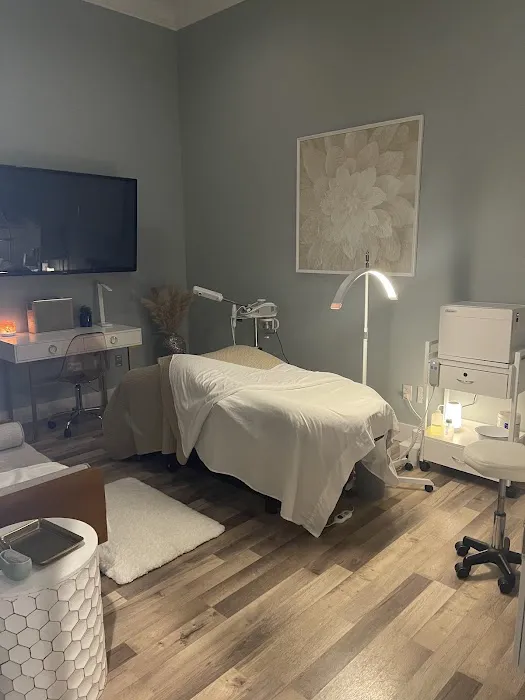 Bespoke Beauty And Brows LLC Picture 9