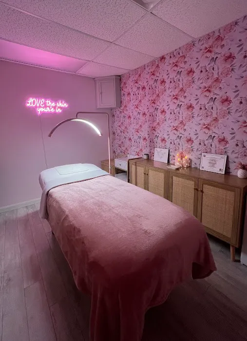 Charleen Aesthetics Picture 1