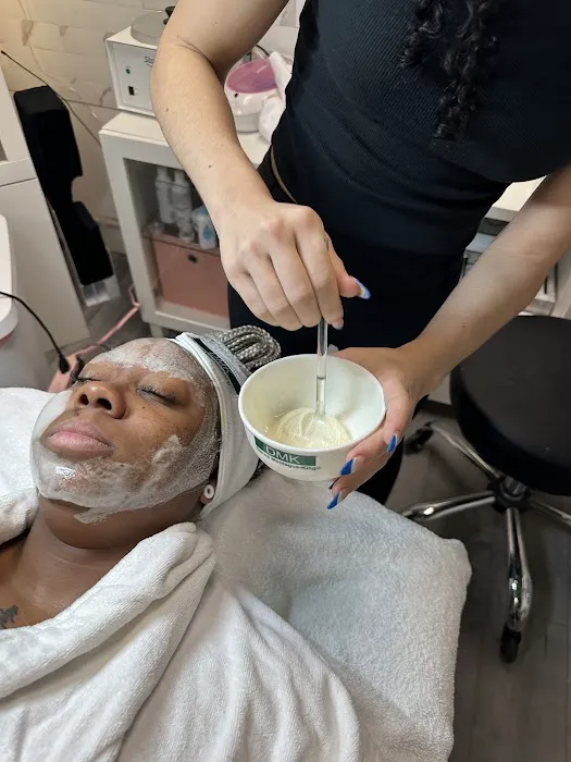 Pure Skin and Aesthetics Picture 4