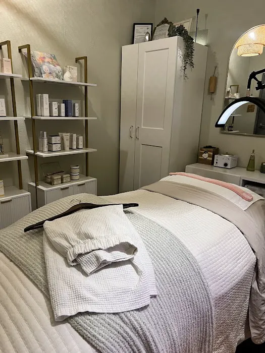 Lotus & Sage Beauty Picture 1