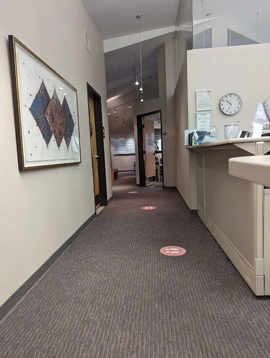 Dermatology Consultants Picture 4