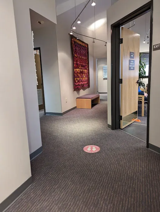 Dermatology Consultants Picture 3