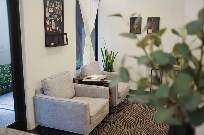 Clear Day Acne Clinic Picture 2