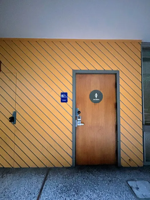 Derma Pardo (Facials, Esthetics) Picture 2