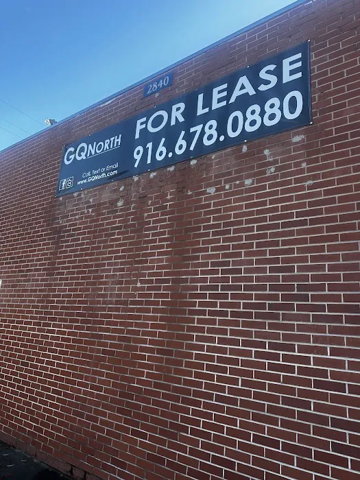 Skin house Picture 4