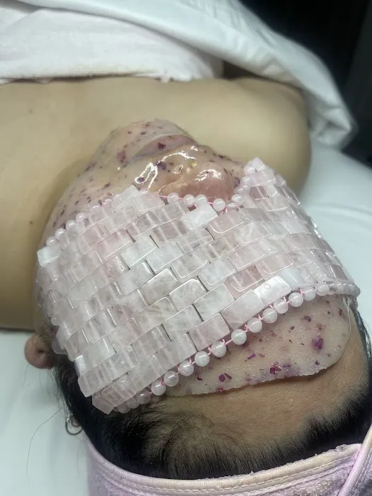 Bella Lounge Picture 1