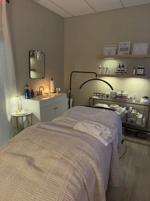 Lumina Skin Studio Picture 2