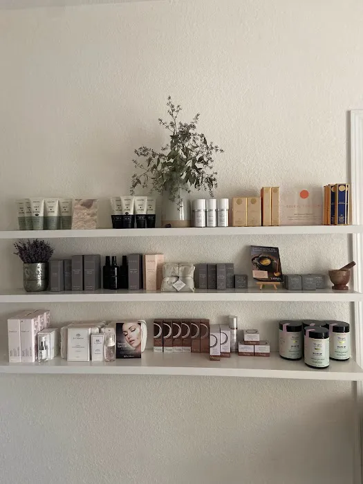 Valerie Yager Beauty + Wellness Picture 4